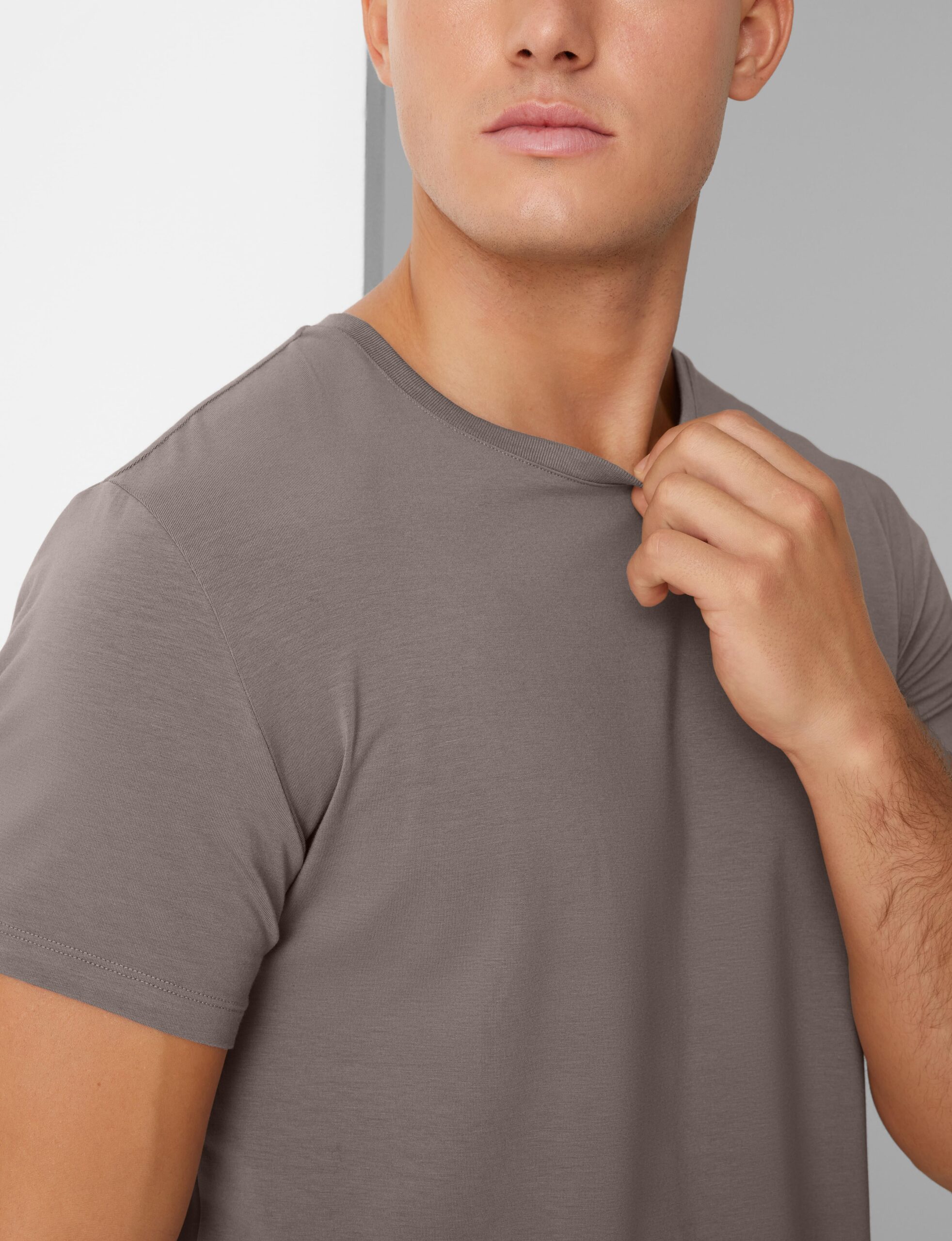 Second Skin Crew Neck Tee - Image 4